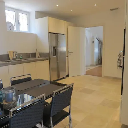 5 Pieces Et Appart. 2 Pieces Clim., Piscine Privee, Pour 10-12 Pers., Vue - Fr-1-780-3