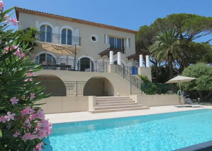 Villa 5 Pieces Et Appart. 2 Pieces Clim., Piscine Privee, Pour 10-12 Pers., Vue - Fr-1-780-3 Sainte-Maxime