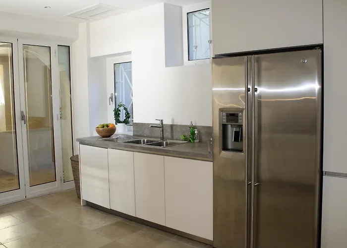 Villa 5 Pièces Et Appart. 2 Pièces Clim., Piscine Privée, Pour 10-12 Pers., Vue - Fr-1-780-3