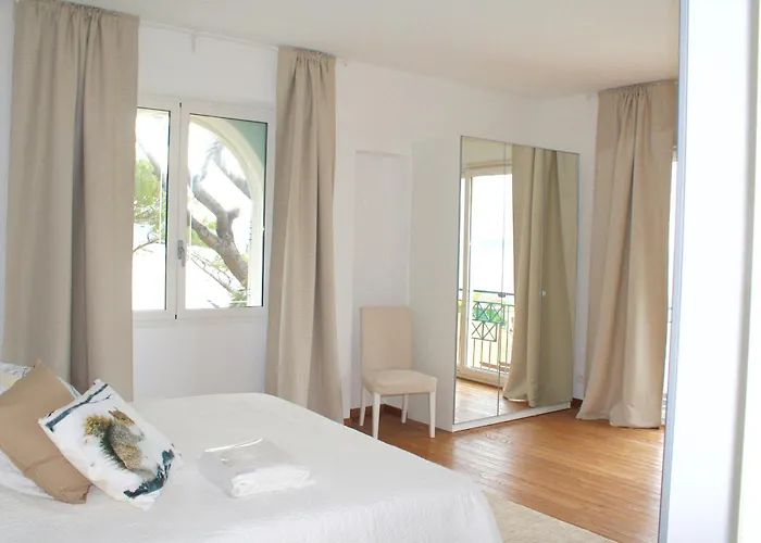 5 Pièces Et Appart. 2 Pièces Clim., Piscine Privée, Pour 10-12 Pers., Vue - Fr-1-780-3 Sainte-Maxime